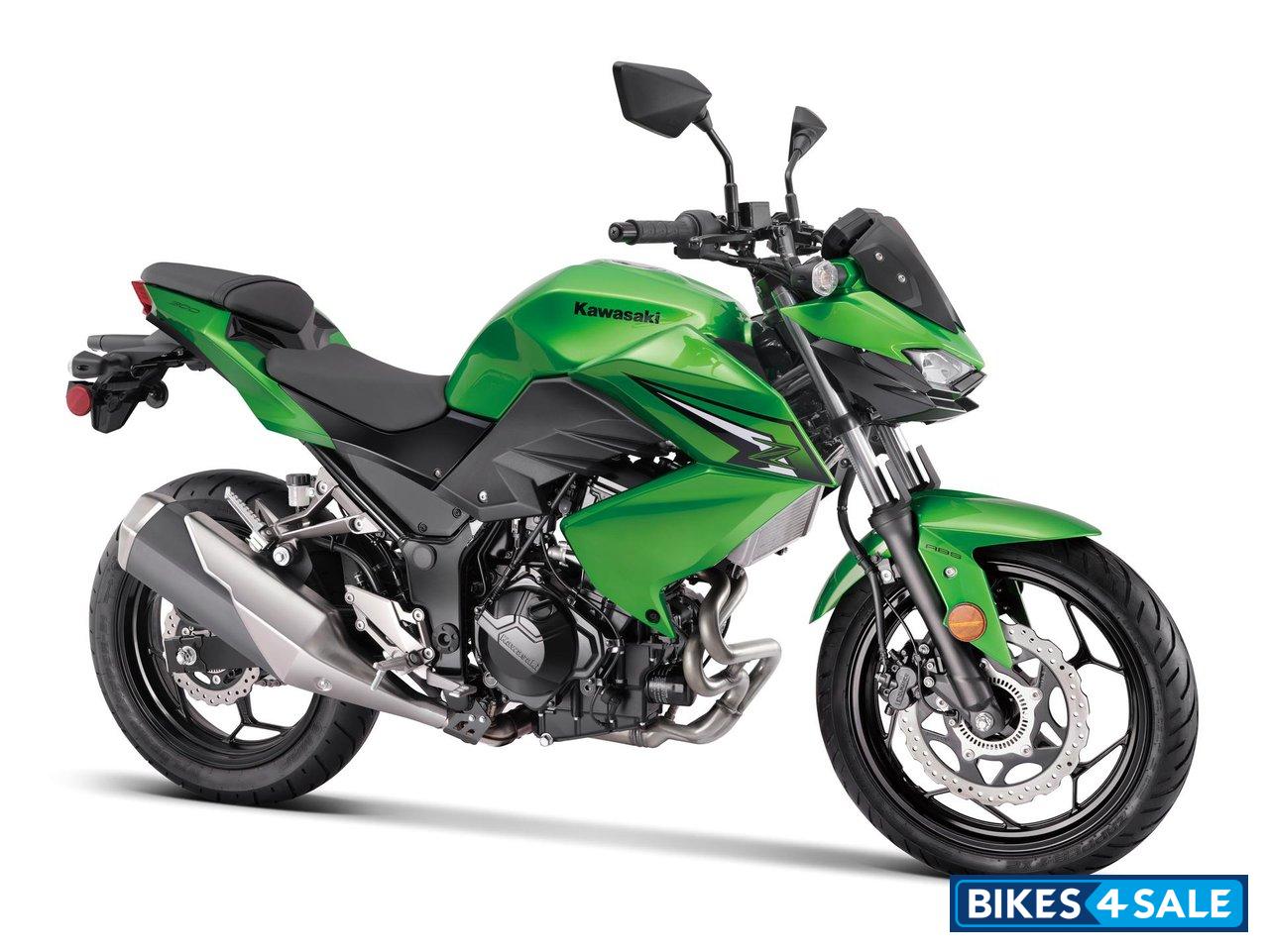 Kawasaki Z300 Candy Lime Green
