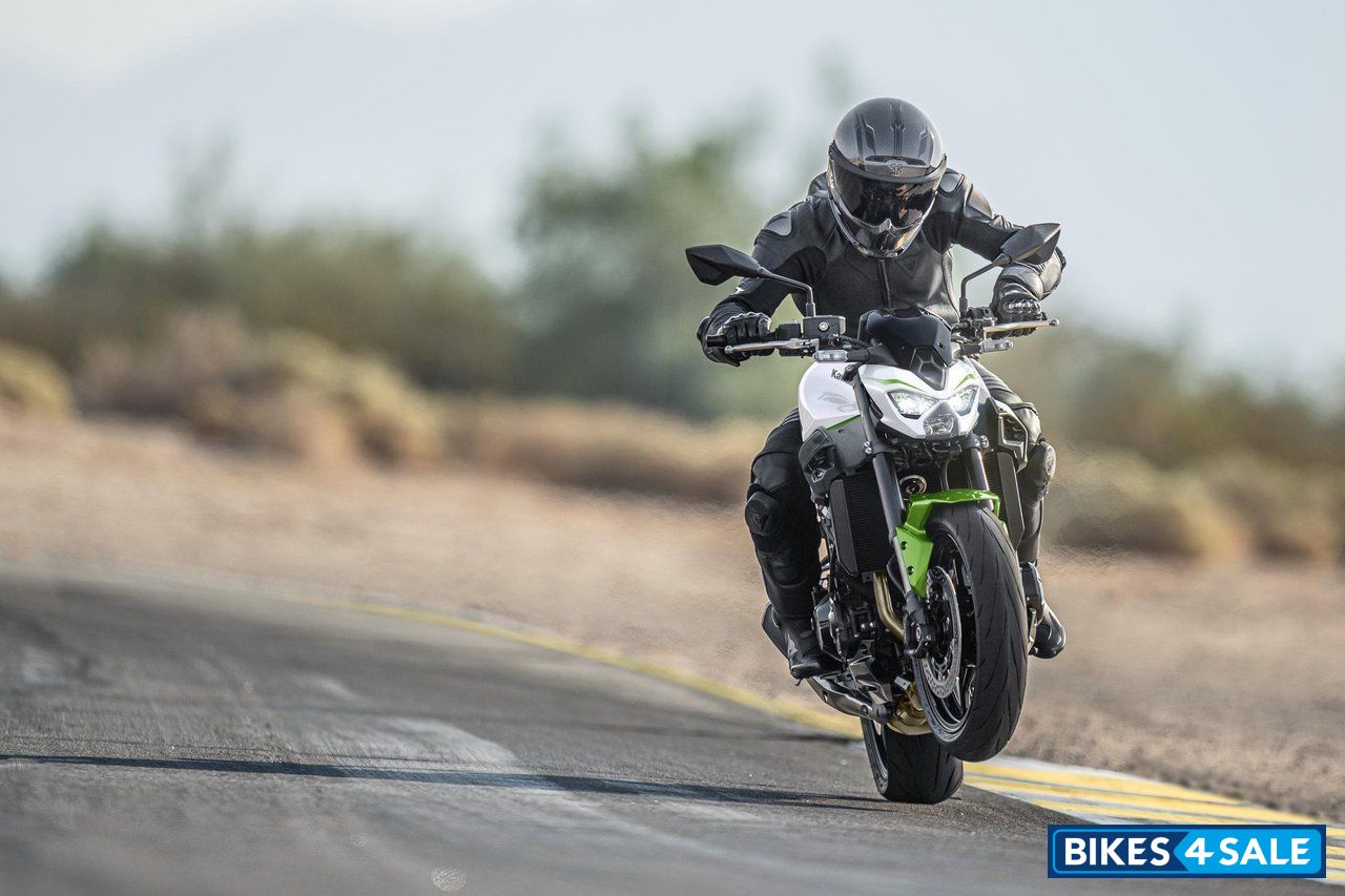 Kawasaki Z900 2027