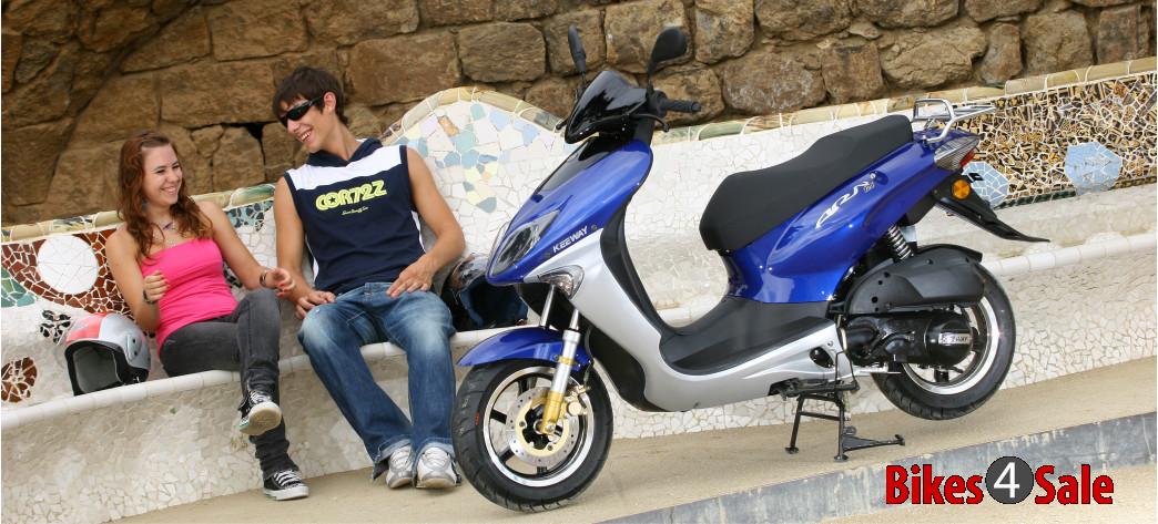 Keeway ARN 125 Side view