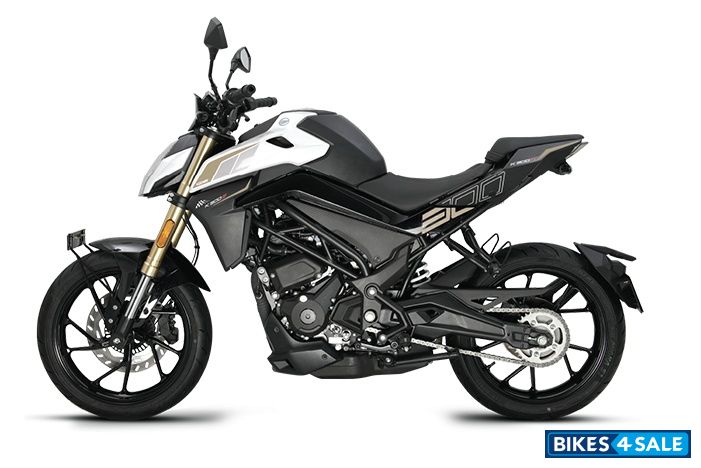 Keeway K300 SF Matte White