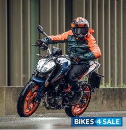 KTM Duke 160 TFT