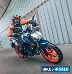 KTM Duke 160 TFT