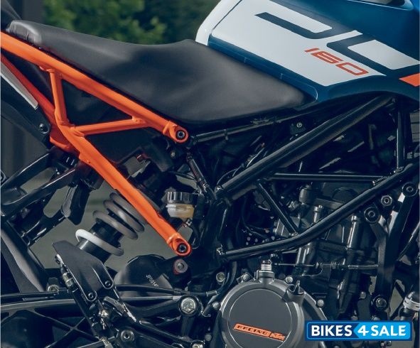 KTM Duke 160 TFT
