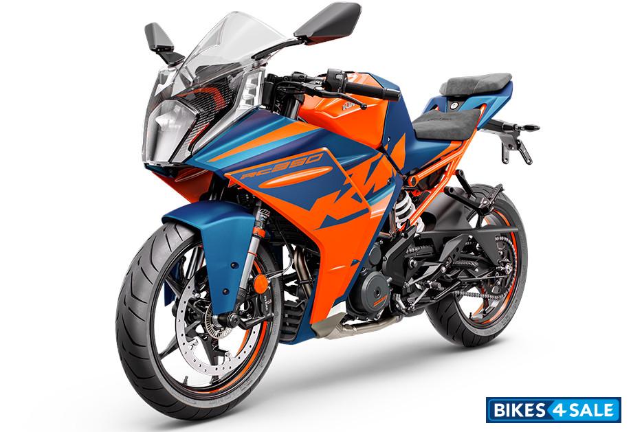 KTM RC 390 2022