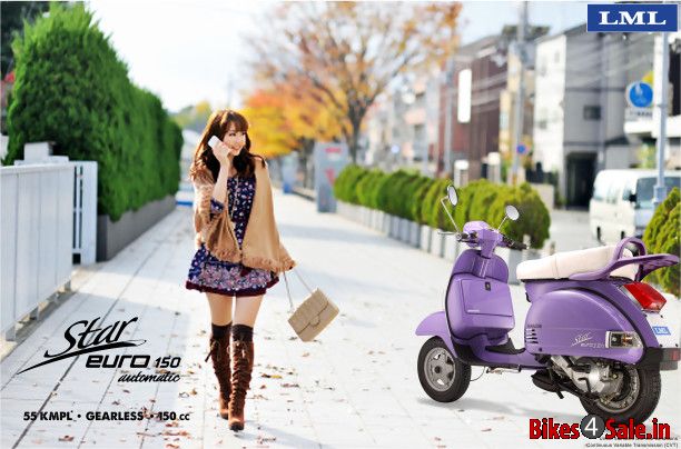 LML Star Euro 150 - Scooter girl with LML Star 150 Euro Automatic