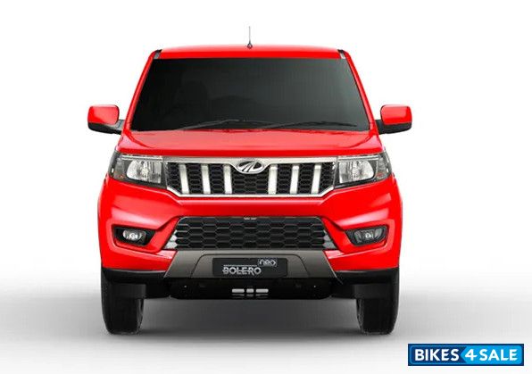 Mahindra Bolero N8 Diesel Front View