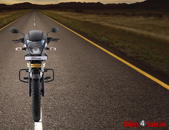 Mahindra Centuro - It is the only and first bike in its class to be equipped with Remote Flip Key with Key Light