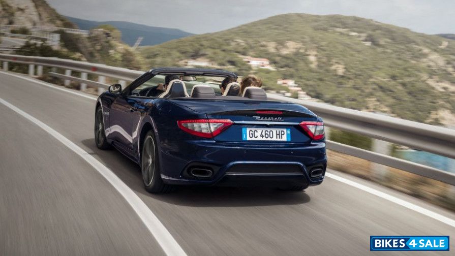 Maserati GranCabrio MC V8 Petrol