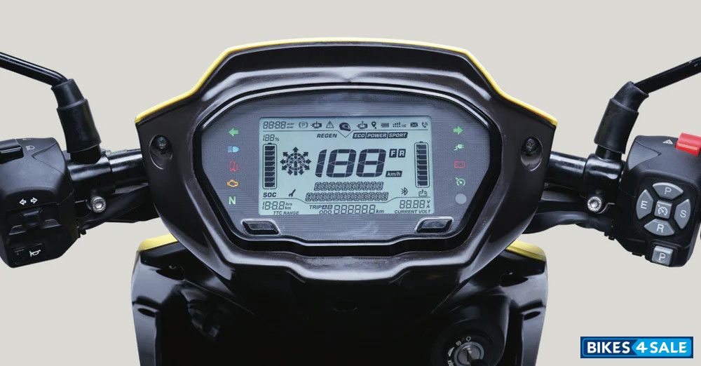 Motovolt M7 Multifunctional LED Display