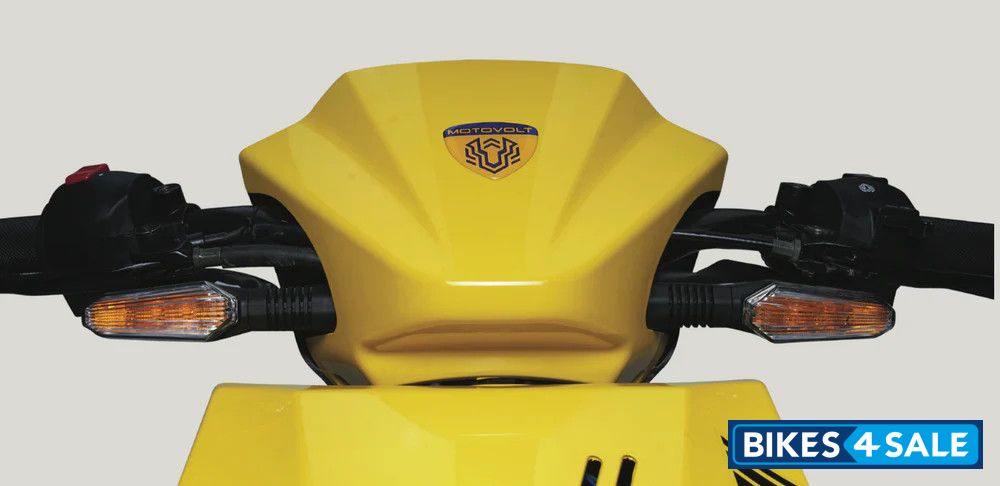 Motovolt M7 Front LED Indicators