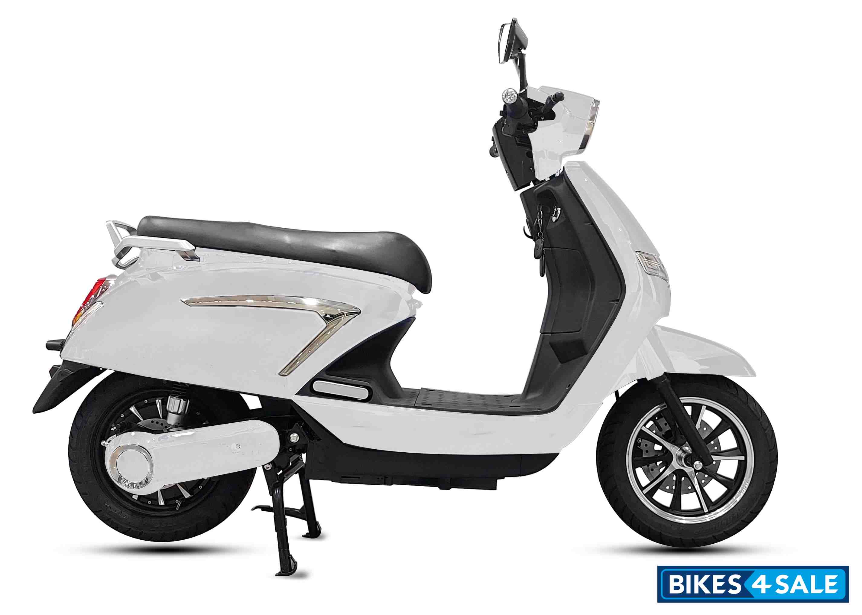 Ninety One VX1 White