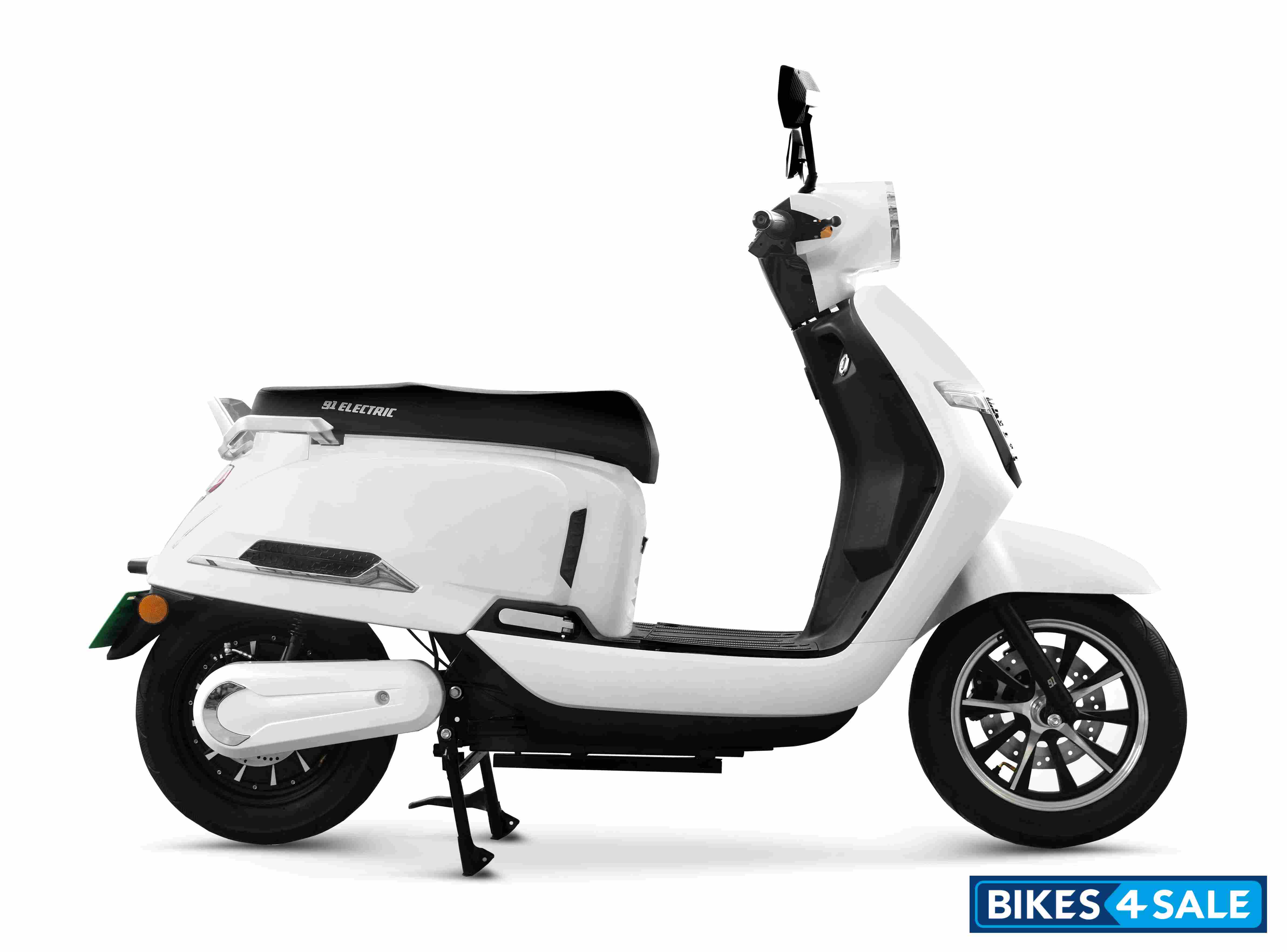 Ninety One VX2 White