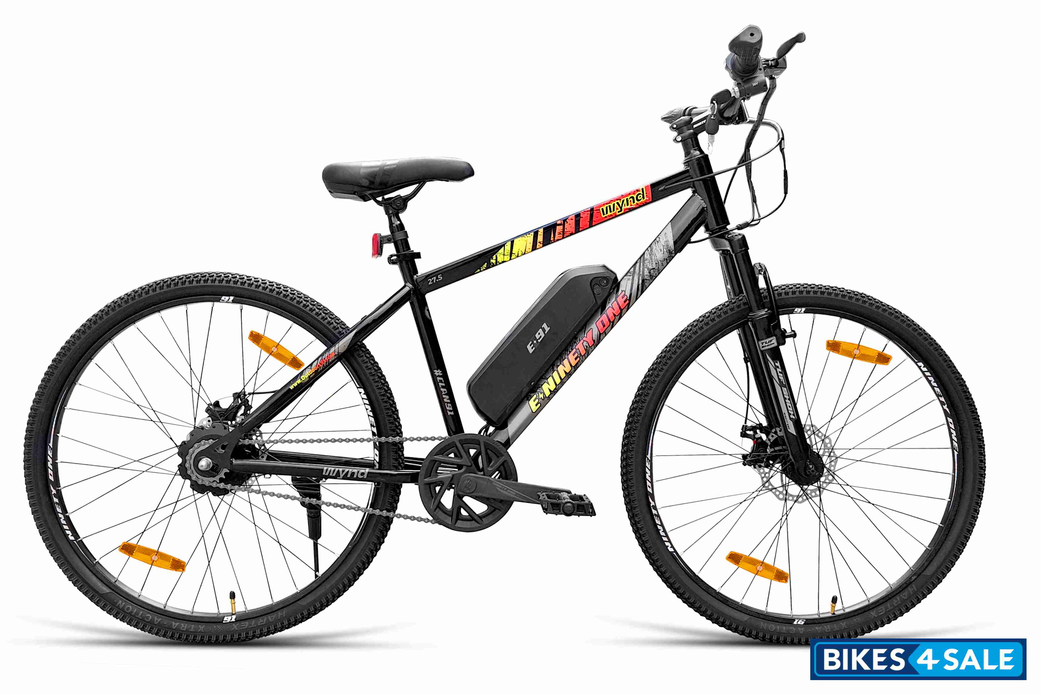 Ninety One Wynd Black Red