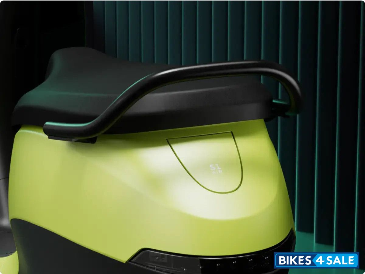 Ola S1 Air 3kWh Newly Designed Handle