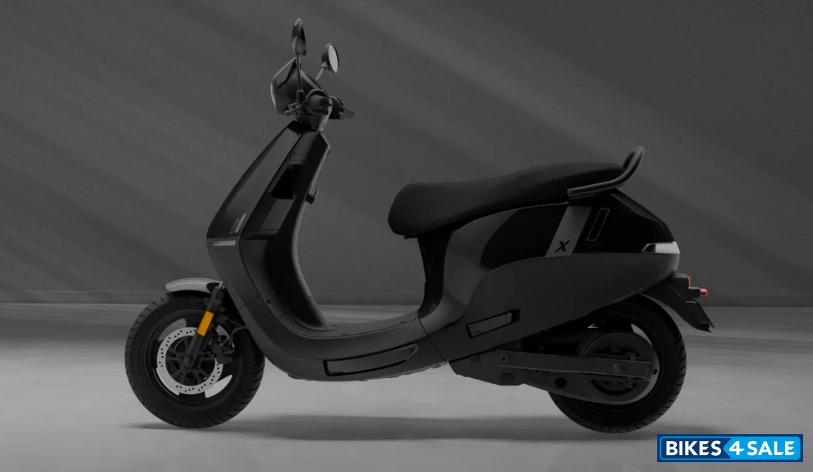 Ola S1 X Plus 5.2kWh Jet Black