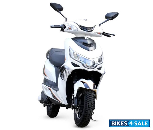 Powerhugs ZX price, specs, mileage, colours, photos and reviews