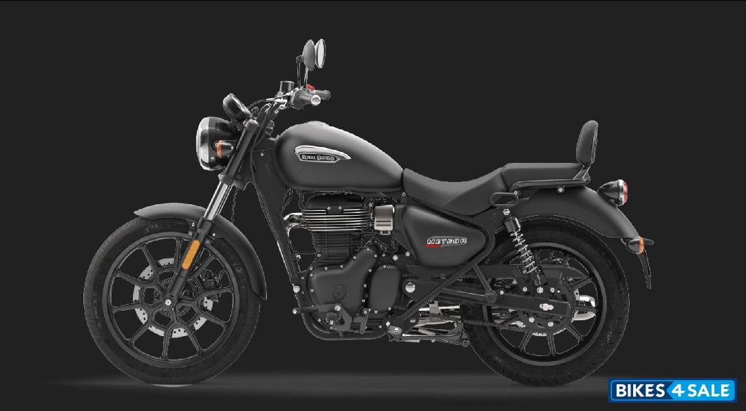 Royal Enfield 2022 Meteor 350 Stellar Black