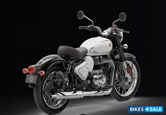 Royal Enfield Classic 350 Signature White 2026