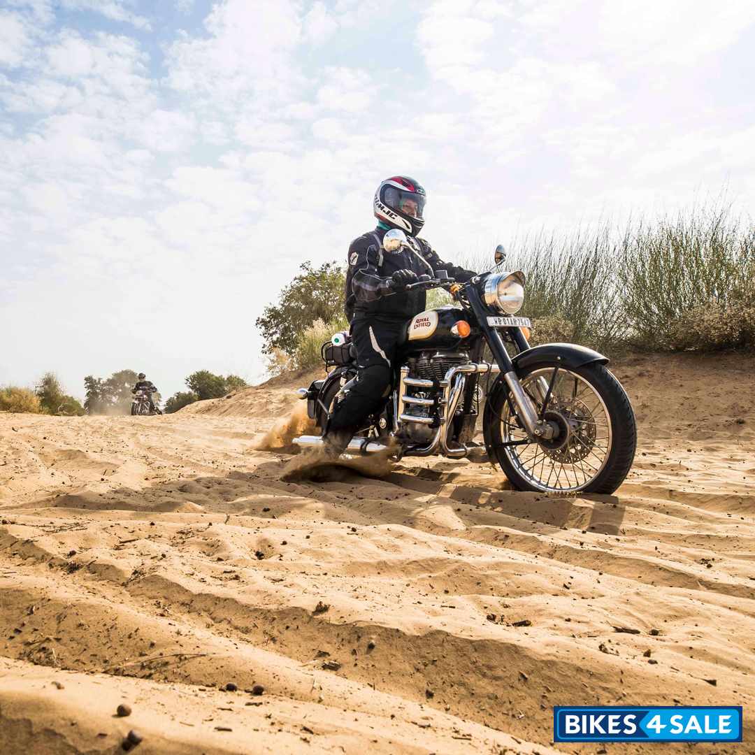 Royal Enfield Classic 350 Single Channel BS6