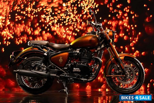 Royal Enfield Classic 650 125th Anniversary Edition