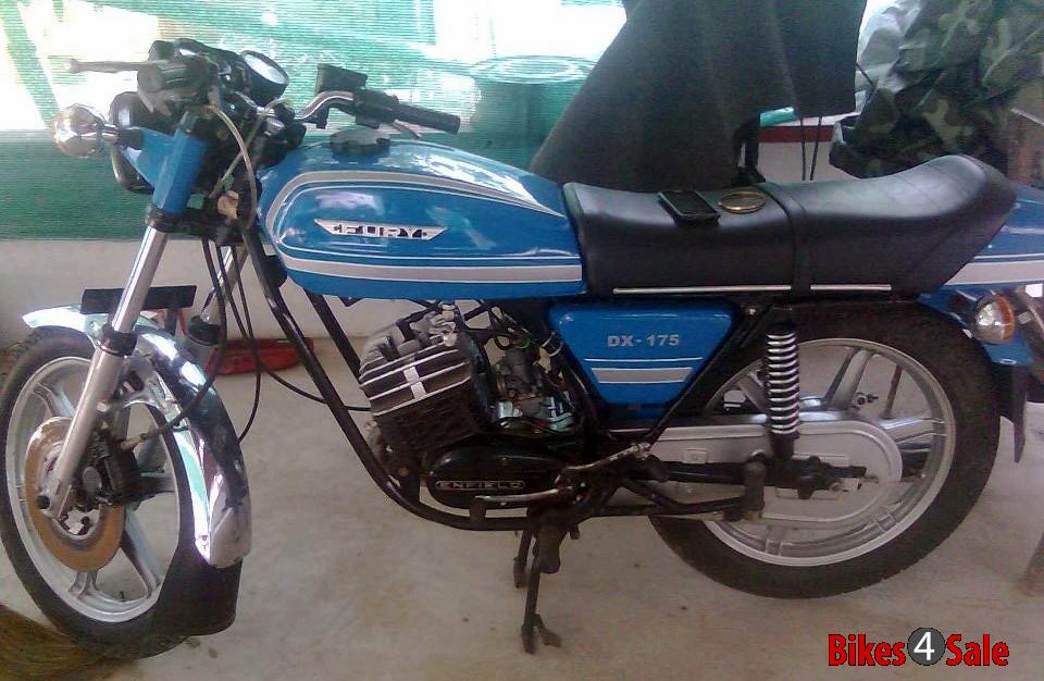 Royal Enfield Fury 175 - Rare motorcycle. Enfield Fury DX 175 Blue Colour