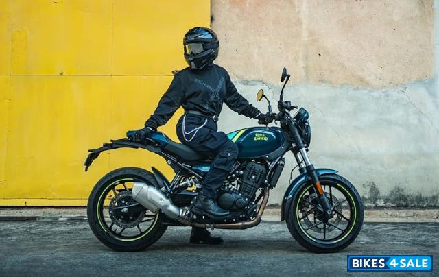 Royal Enfield Guerrilla 450 Apex 2026