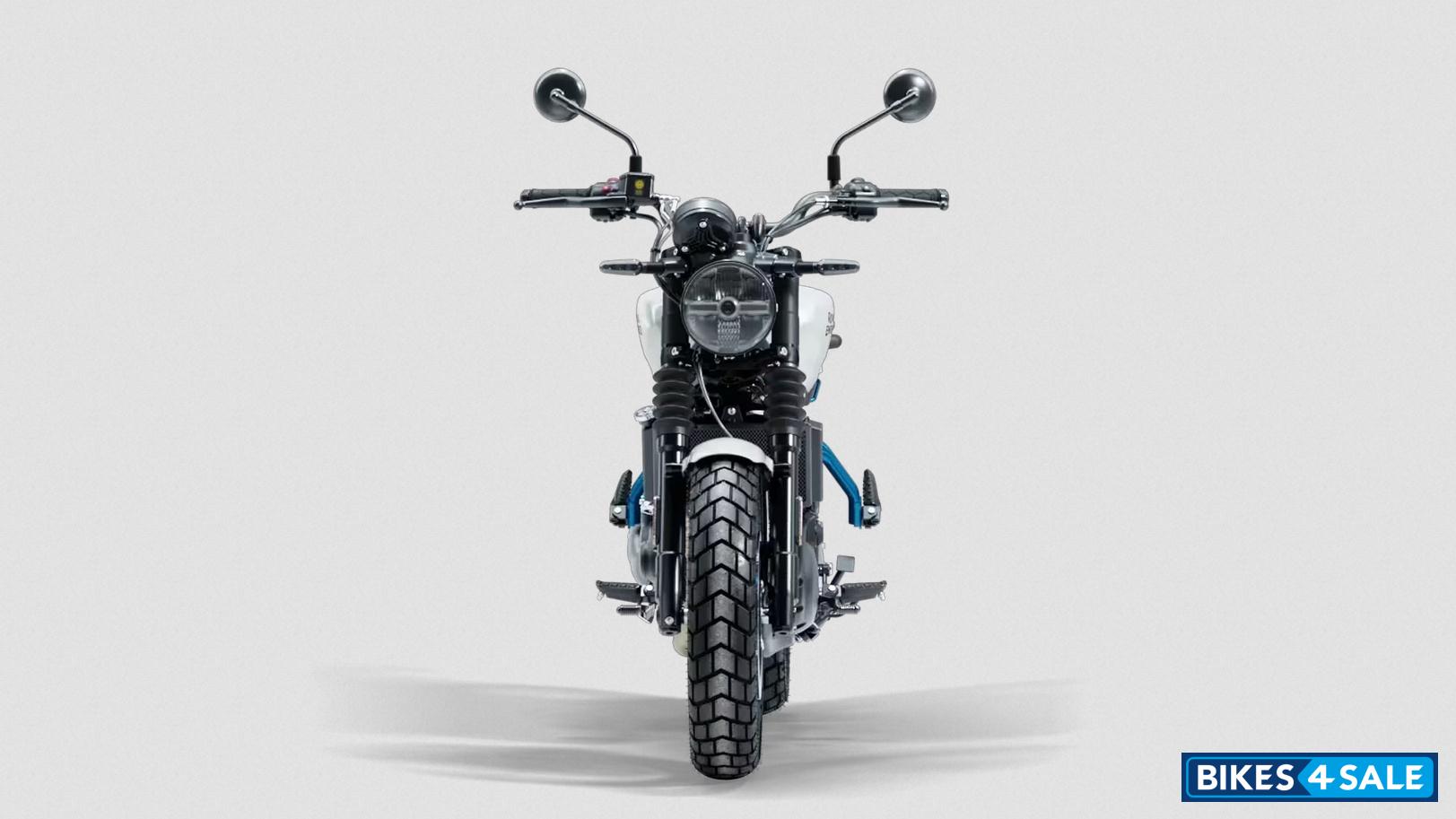 Royal Enfield Guerrilla 450 Flash