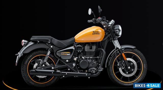 Royal Enfield Meteor 350 2025 Fireball Orange