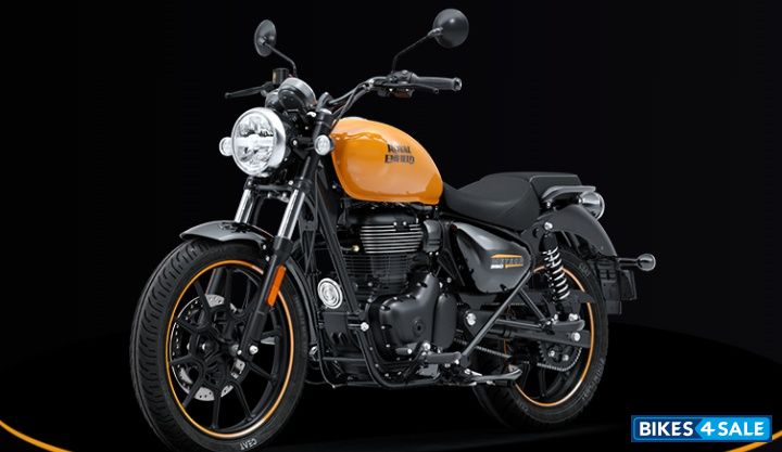 Royal Enfield Meteor 350 Fireball 2025