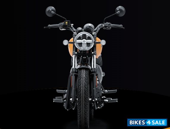 Royal Enfield Meteor 350 Fireball 2025