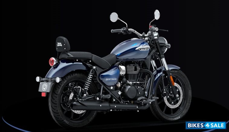 Royal Enfield Meteor 350 Stellar 2025