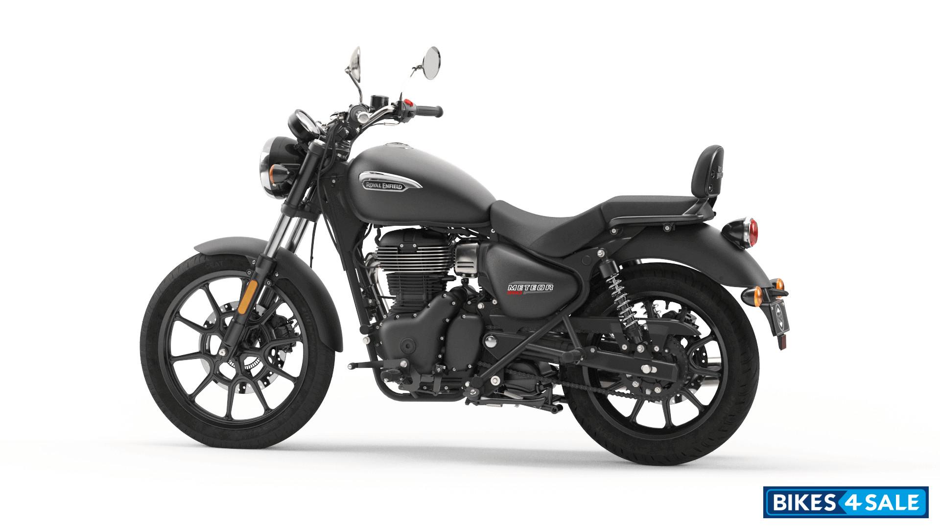 Royal Enfield Meteor 350 Stellar - Black