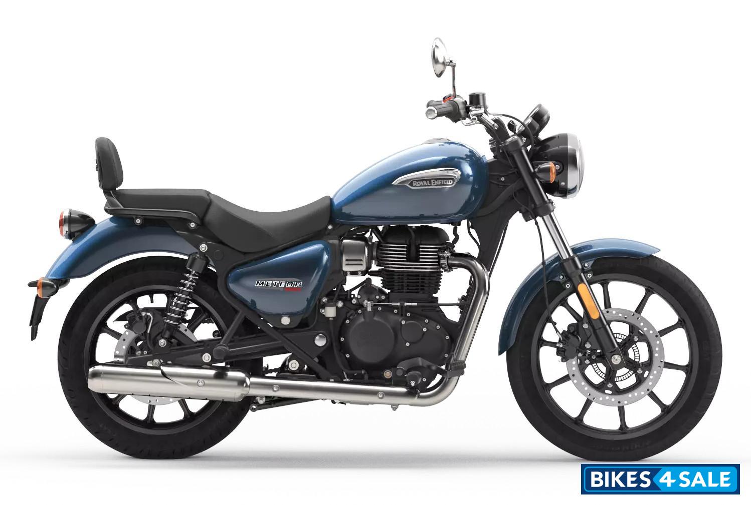 Royal Enfield Meteor 350 Stellar Blue