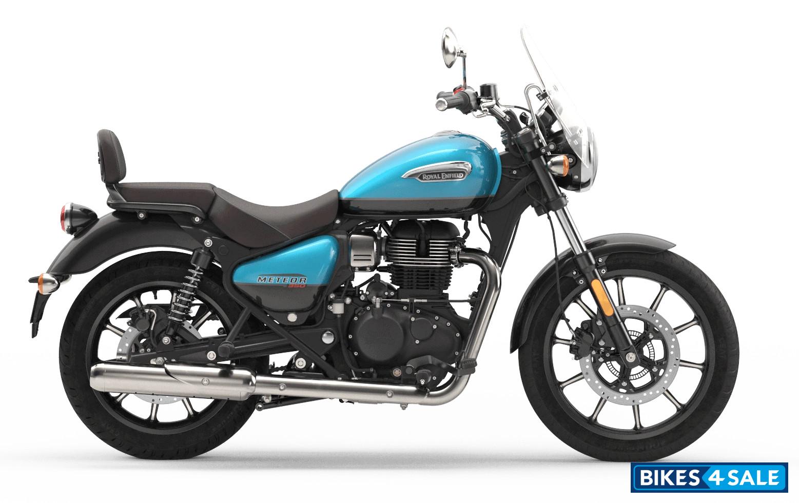 Royal Enfield Meteor 350 Supernova Blue