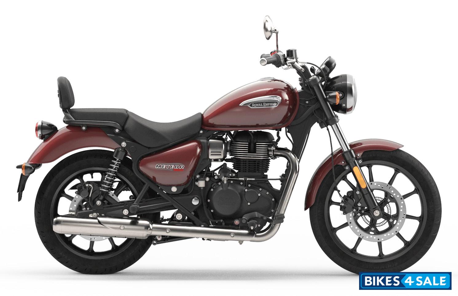 Royal Enfield Meteor 350 Stellar Red