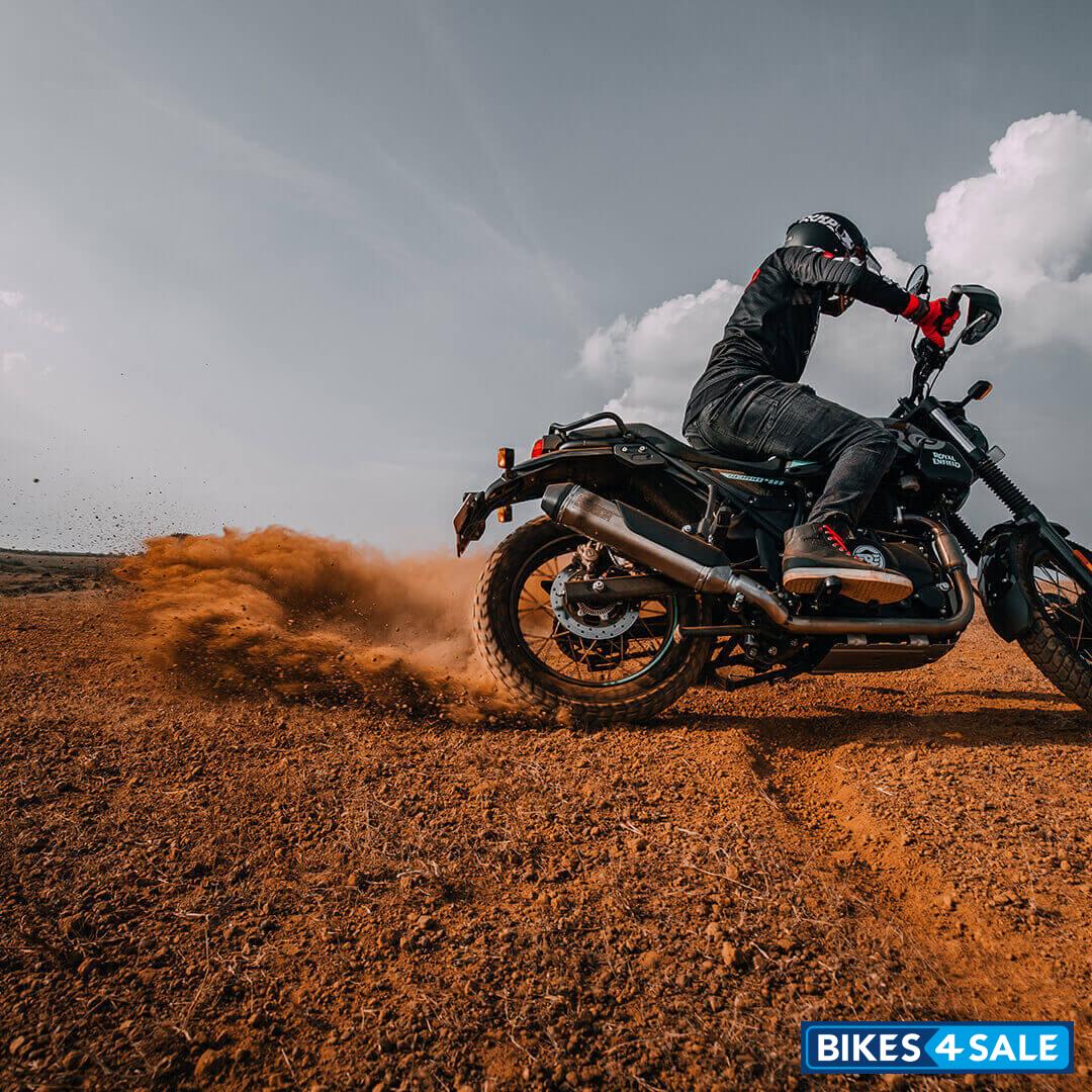 Royal Enfield Scram 411