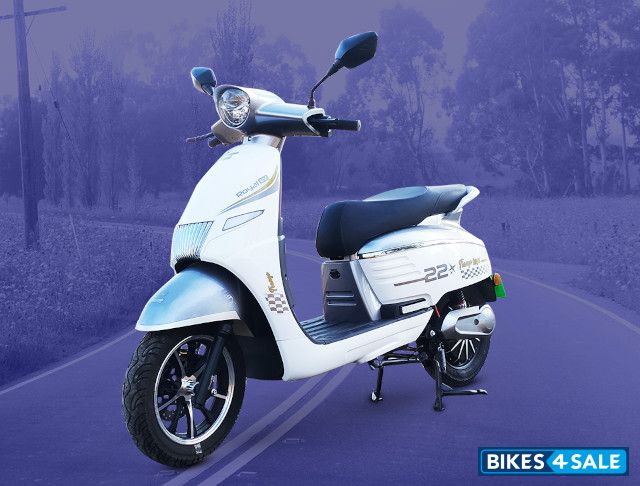 Royal EV Trango Plus