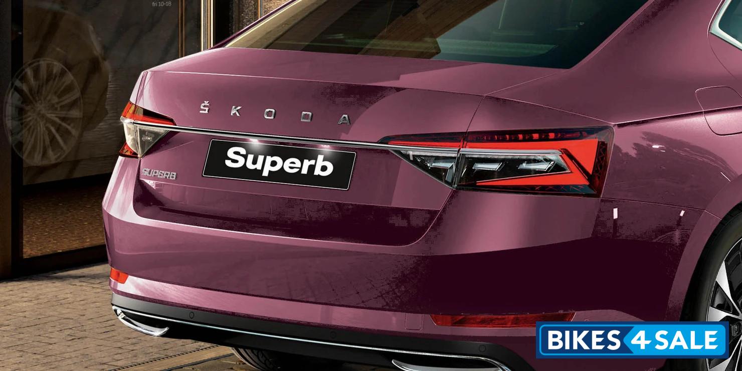 Skoda Superb 2024 L and K AT