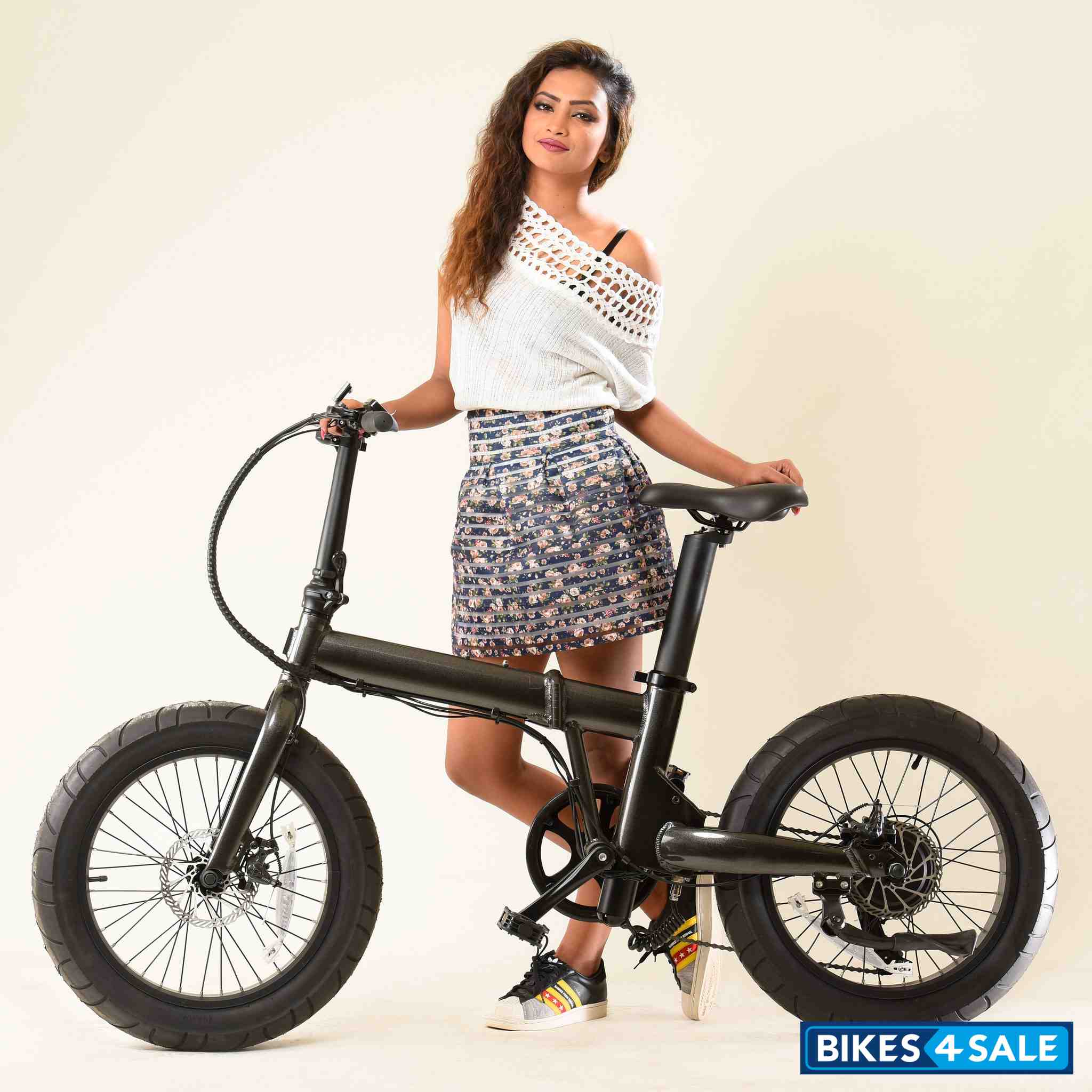 SR Motor Folding eBike 250 Watt