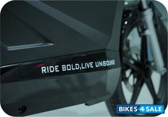 Srivaru Motors Prana Class