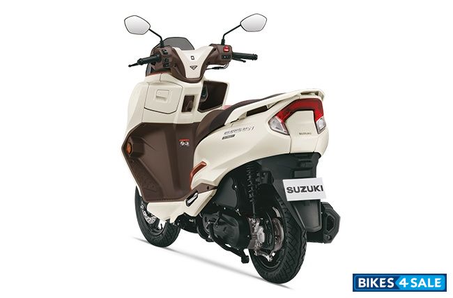 Suzuki Burgman Street Ride Connect TFT Edition 2026