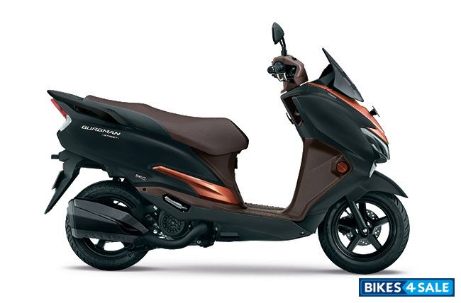 Suzuki Burgman Street Ride Connect TFT Edition 2026 Metallic Mat Black No.2/ Metallic Mat Lux Copper