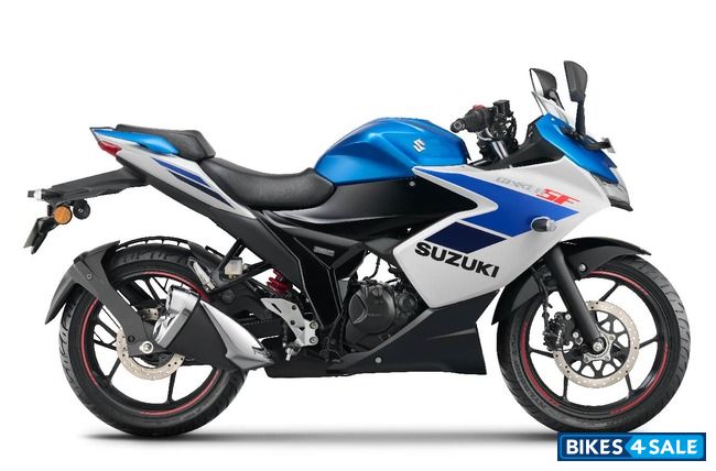 Suzuki Gixxer SF 2026 Met. Triton Blue / Pearl Glacier White