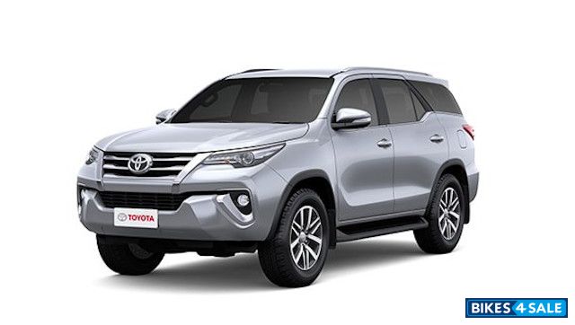 Toyota Fortuner 2.8L 4x4 Diesel AT