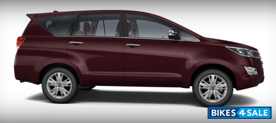 Toyota Innova Crysta 2 7 GX 7 Seater Petrol Price Specs Mileage Toyota Innova Crysta 2 7 GX 7 Seater Petrol Price Specs Mileage