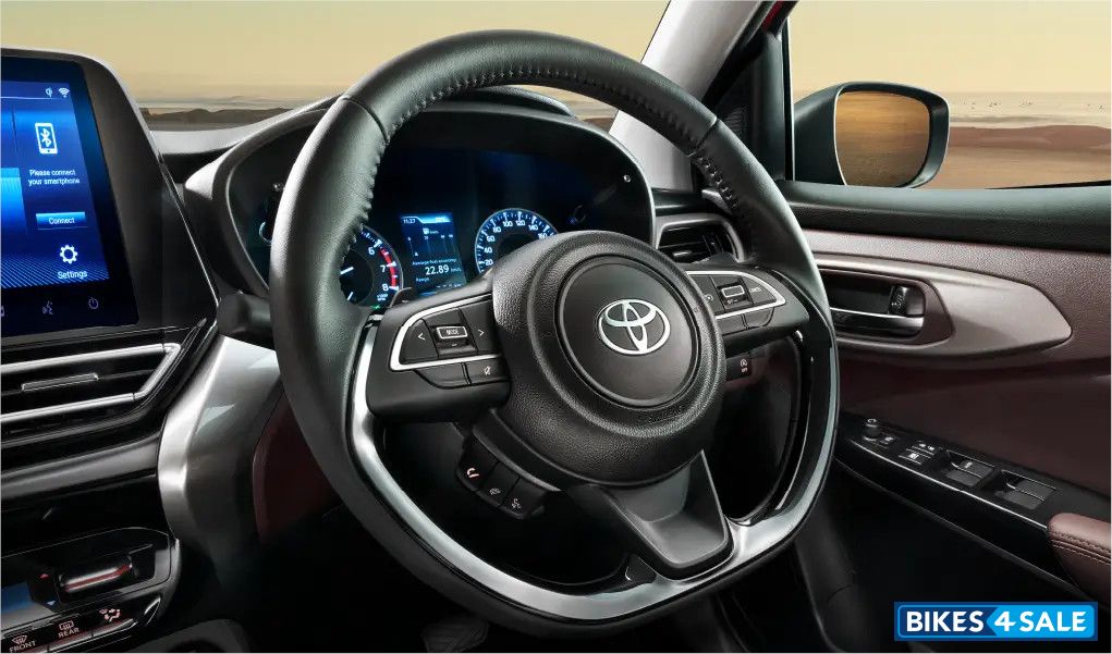 Toyota Urban Cruiser Taisor V1.0L Turbo MT Petrol Steering Mounted Controls