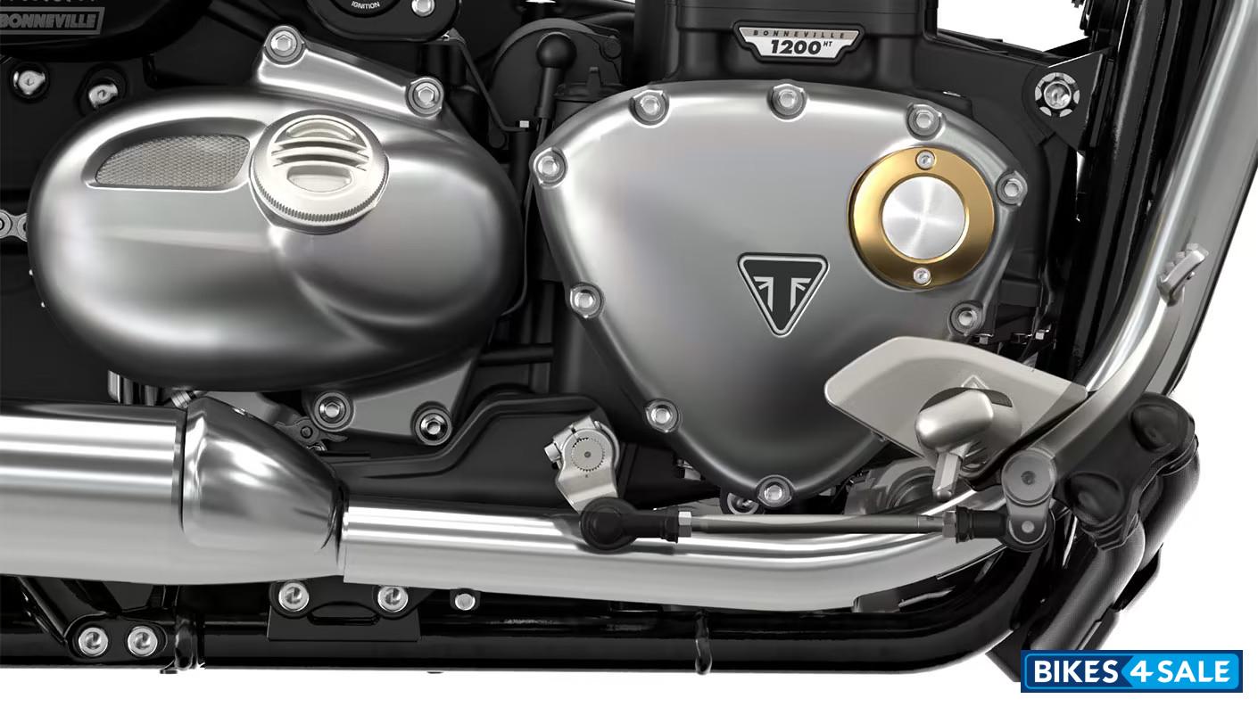 Triumph Bonneville Speedmaster Chrome Edition