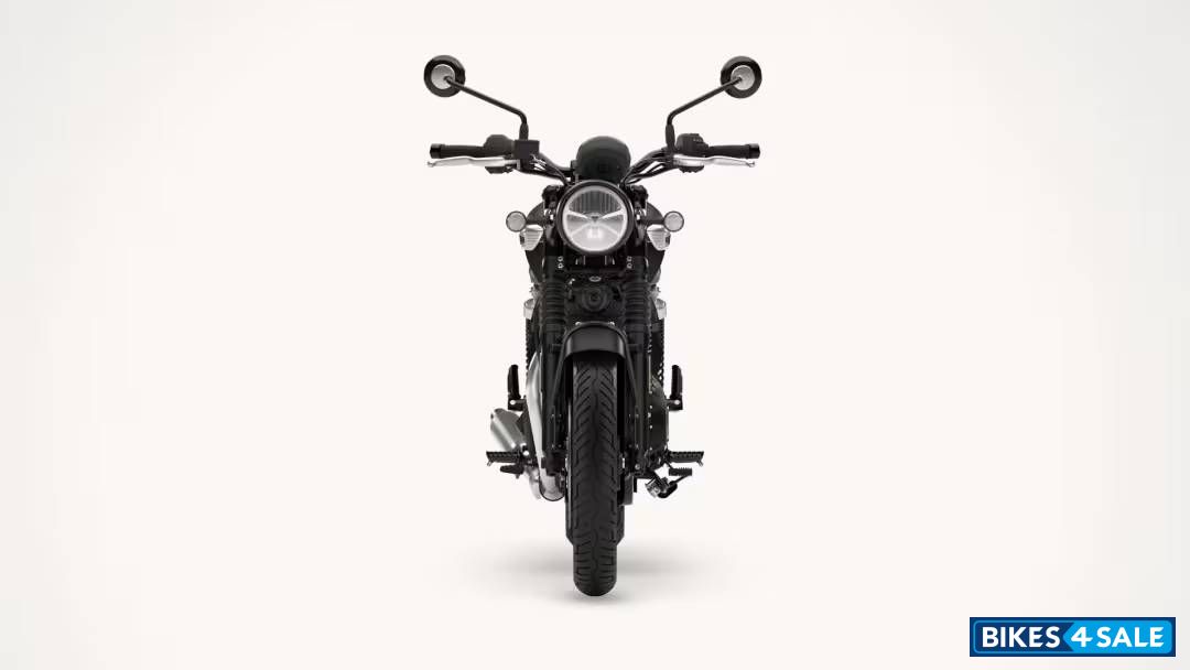 Triumph Bonneville T40 Black