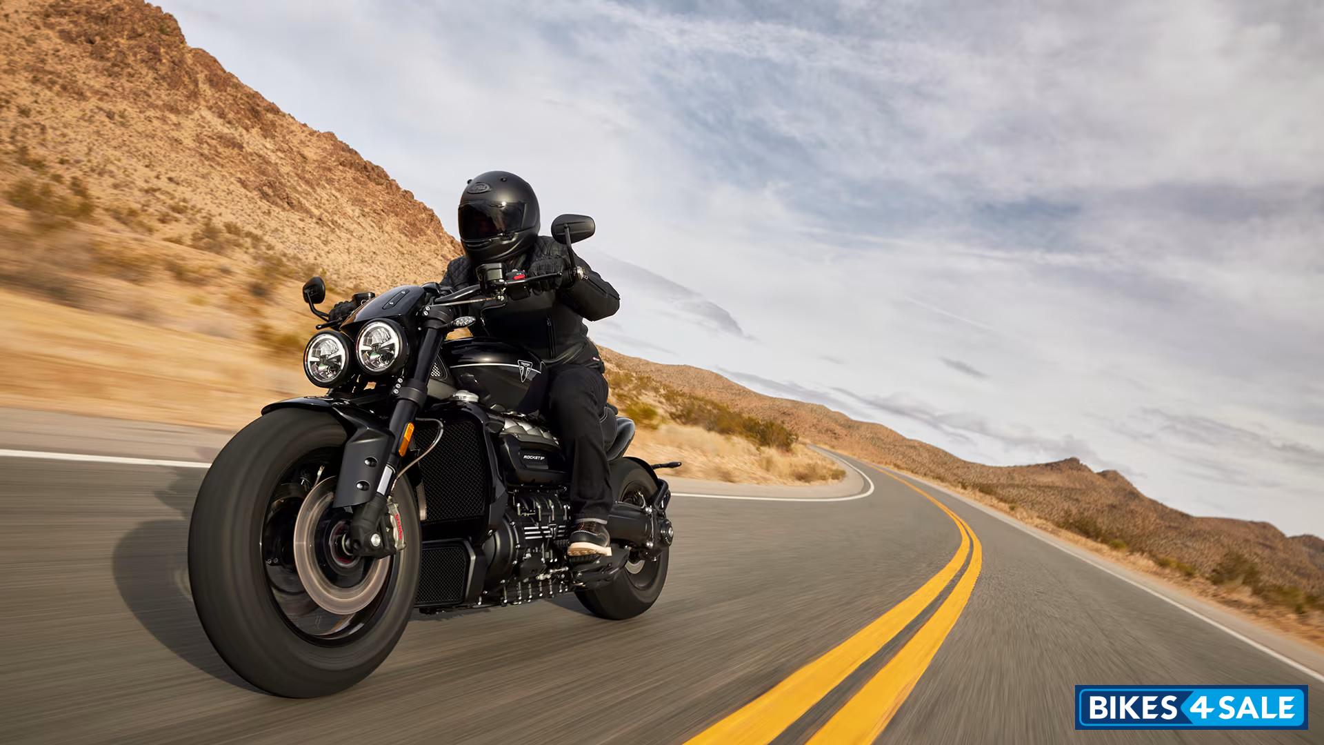 Triumph Rocket 3 Storm R