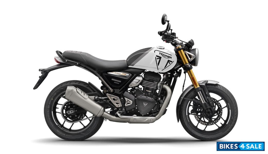 Triumph Speed 400 2026 Pearl Metallic White / Pewter Grey